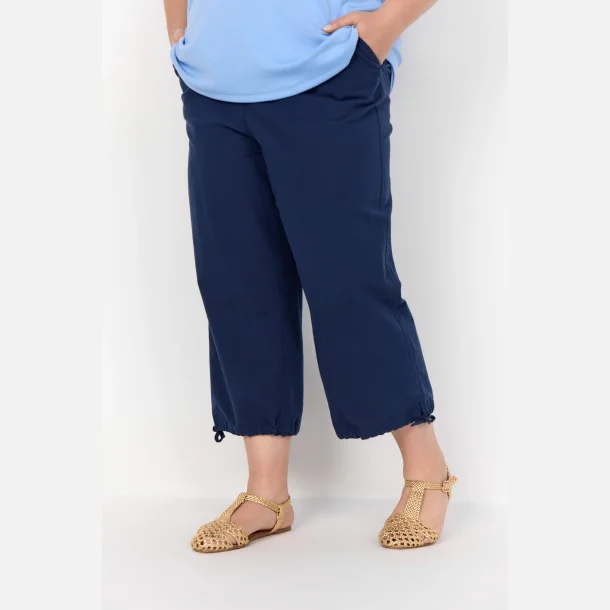 Wasabi Capri Buks