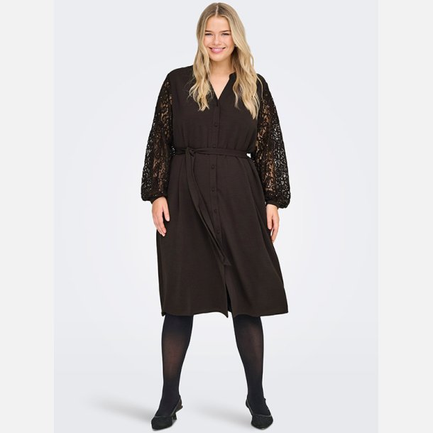 Only Carmakoma Kjole