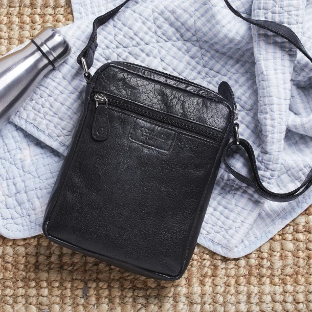 Beverly Hills Crossbody, nobel black