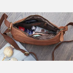 Athen Crossbody, Cognac