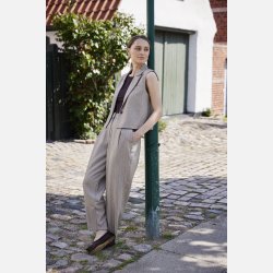 Fransa N�lestribet Buks