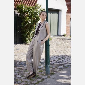 Fransa N�lestribet Buks