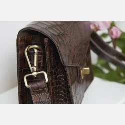 Lagos skuldertaske, brun