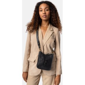 Re.designed Juna Crossover