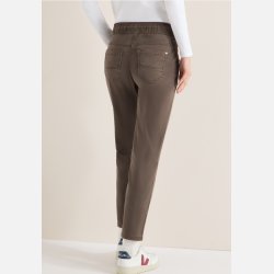 Cecil Buks, L�ngde 28