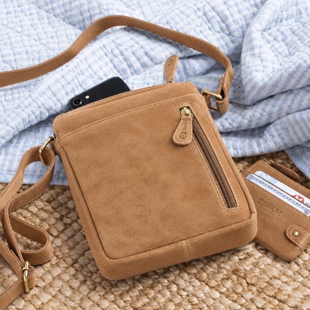 Beverly Hills Crossbody, Lysebrun ruskind
