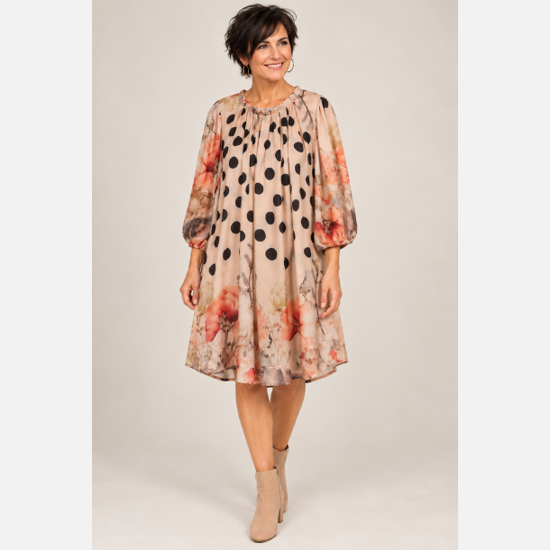 Vanting kjole med print � Beige/Sort