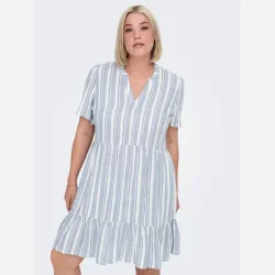 Only Carmakoma Kjole