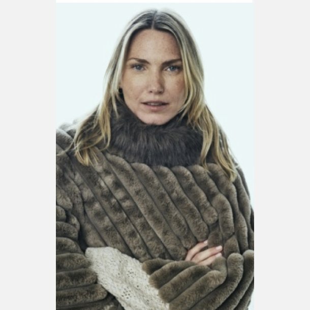 Freequent Poncho