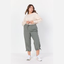 Wasabi Capri Buks