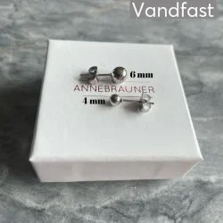 ANNEBRAUNER Ball Studs �reringe 4 mm