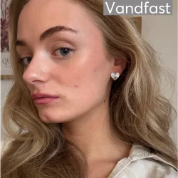 ANNEBRAUNER Sun Texture Heart �restikker � 18 karat forgyldt