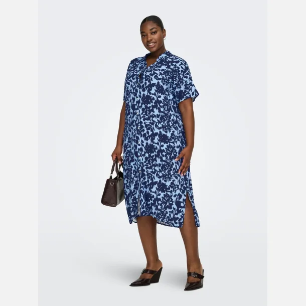 Only Carmakoma Kjole