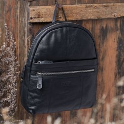 Milano Rygs�k, Black