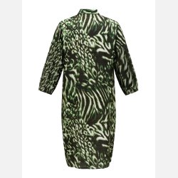 Only Carmakoma Kjole